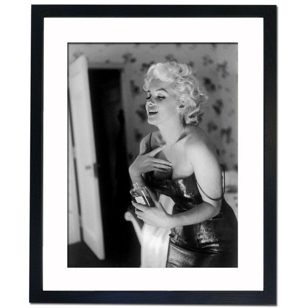 Marilyn Monroe, Chanel No.5 Framed Print